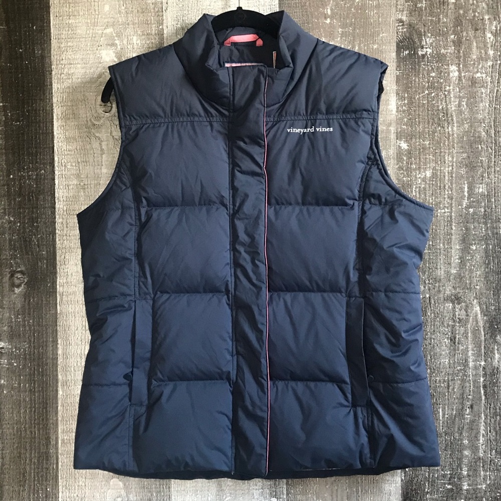 NEW Vineyard Vines Navy Puffer Vest
